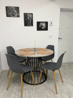 Vily Luxury Apartment - Housity