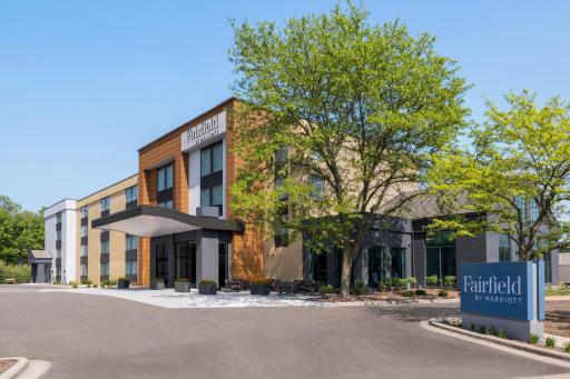Fairfield by Marriott Inn & Suites Madison South - Housity