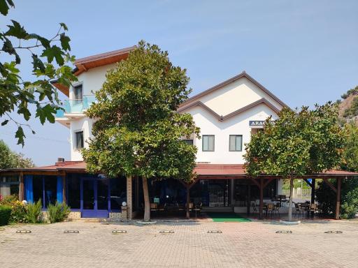 Aragosta Shengjin - Housity