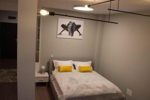 Gio Acasa C12 - Housity