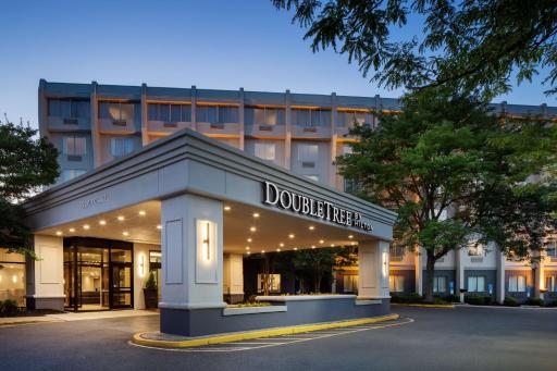 DoubleTree by Hilton Princeton - Housity