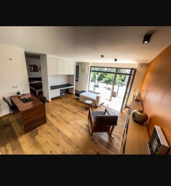 Zimmer - Modernes Apartment mit 45 qm. - Housity