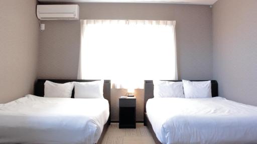 Kyogura Bettei Nijo - Housity