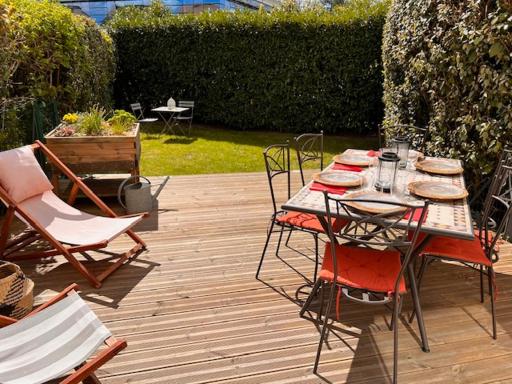 Maison COMet avec jardin et parking - Housity