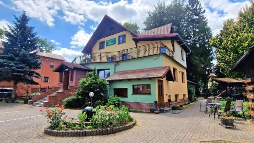 Pensjonat Bliss - Housity