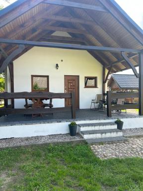 Domek letniskowy 8-osobowy nad jeziorem Wilczyńskim - Housity