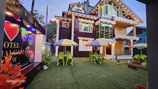 Hotel Pahalgam View- Centrally Heated - Housity