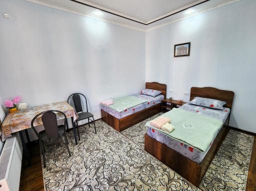Family guest house Fazila in center of Bukhara old city - Housity