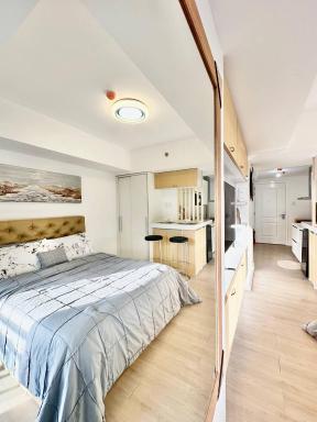 Azure North Staycations - Modern Bali - Housity