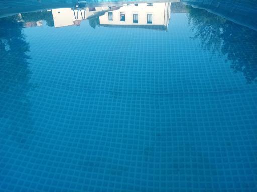 le logis gourmand à payroux 5 chambres à 59 euros chacune avec piscine 10x5 et pdj compris fermé sur ce site merci de me contacter directement pour réservation au 06 87 cinquante huit quatre vingt quinze zéro un - Housity