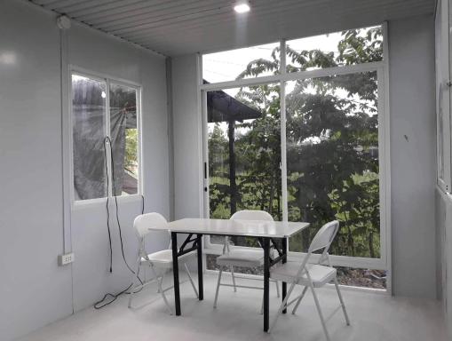 Bay Ellie B and B tiny house - Housity