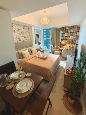 Azure North Pampanga - Graywood Hideaway - Housity
