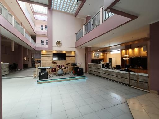 Karana Guesthouse Syariah Bandung & Luang Cafe - Housity