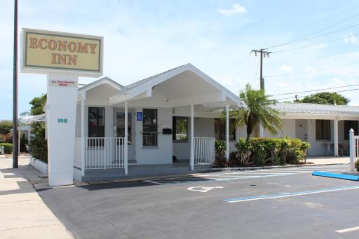Economy Inn - Housity