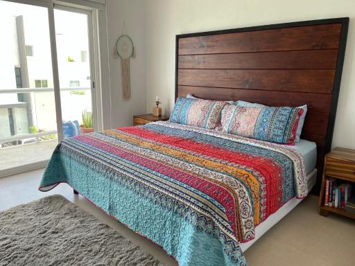 Luxury 3 br/4 ba Home w/View - Puntarena - Housity