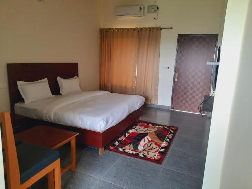 Mountain View Golden Category Rooms - Housity