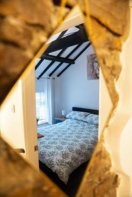 The Cwtch in Maesteg - Housity