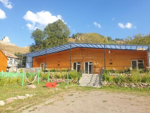 Hotel Tornisa Kazbegi - Housity
