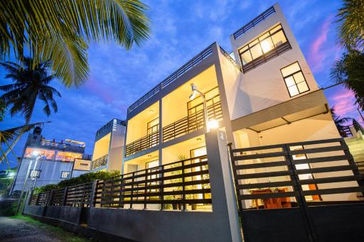 Seaview Terrace - Housity