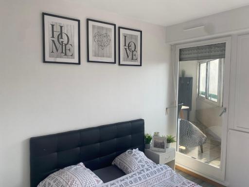 Belle Chambre a EVRY proche Gare RER - Housity