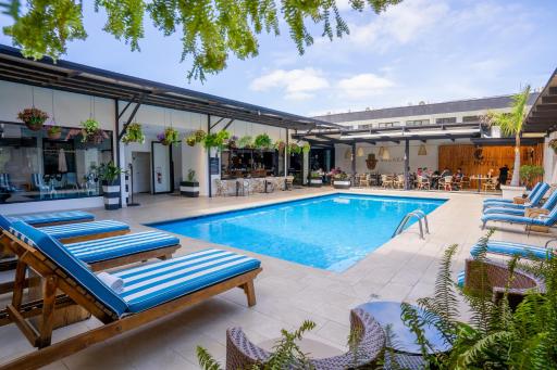 KC Hotel San Jose - Housity