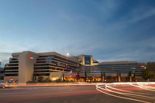 Walnut Creek Marriott - Housity
