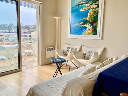 "Riviera Prestige" Vue Mer Panoramique Proche gare - Housity