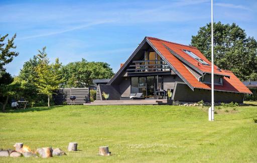 Amazing Home In Hadsund With Wifi - Housity