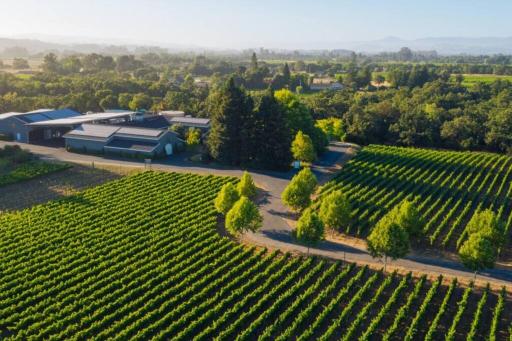 Stonehouse Inn, Santa Rosa - Private King Suite # 3 - Housity