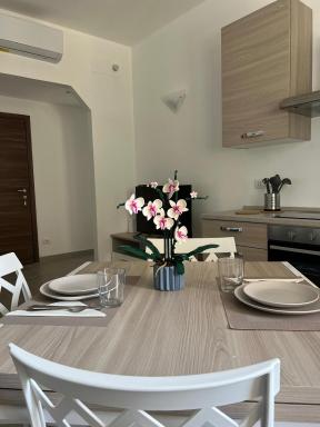 Health&Beach Apartment - Housity