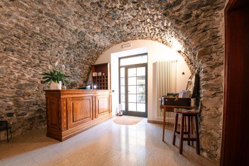 Hotel Vittoria - Housity