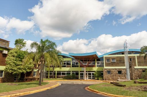 Hotel Maitei Posadas - Housity