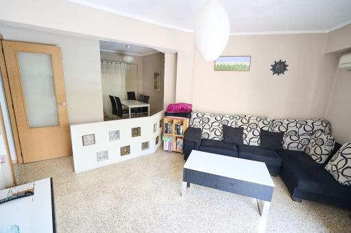 Piso céntrico, muy bien ubicado - Housity