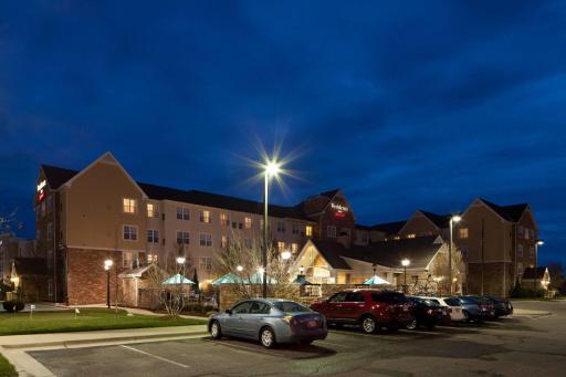 Residence Inn by Marriott Wichita East At Plazzio - Housity