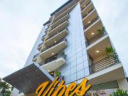 Vibes Hotel and Spa - Housity