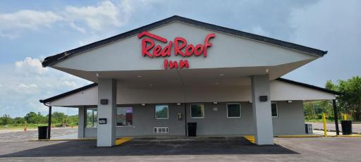 Red Roof Inn Byron - Housity