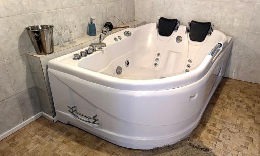 Entre naturaleza a 1 cuadra de la playa/Jacuzzi - Housity