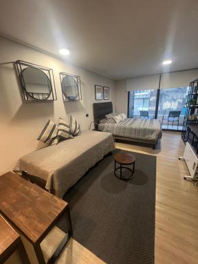 Clínica Las Condes, espectacular departamento nuevo 80 m2 - Housity