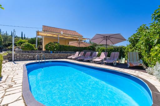 Villa Desin - Housity