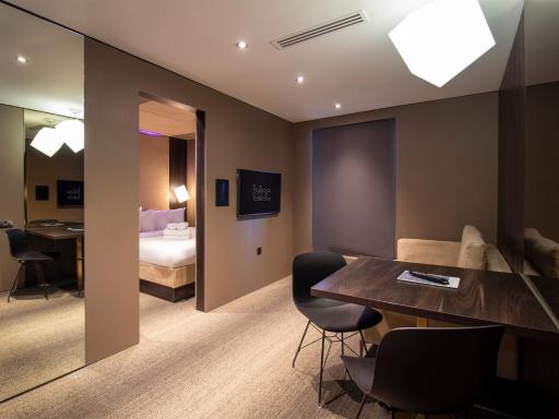 Apartment Bloc - Housity