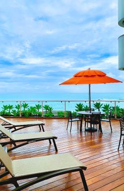 Hotel Atlântico - Housity