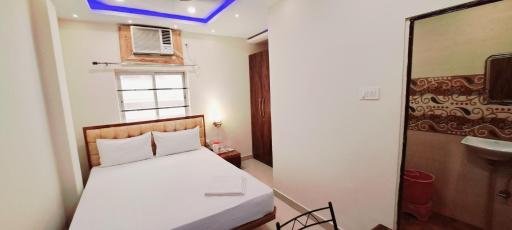Hotel Ananya Inn - Housity
