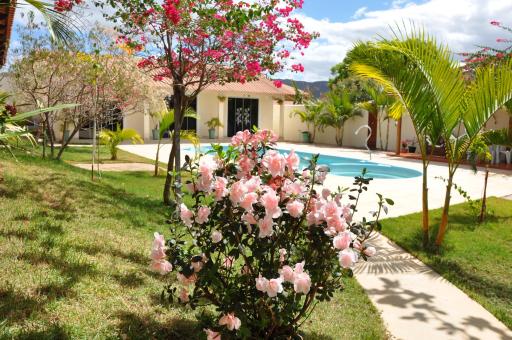 Pousada Suites Bougainville - Housity