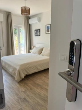 Pennadomo Climbing House - Housity