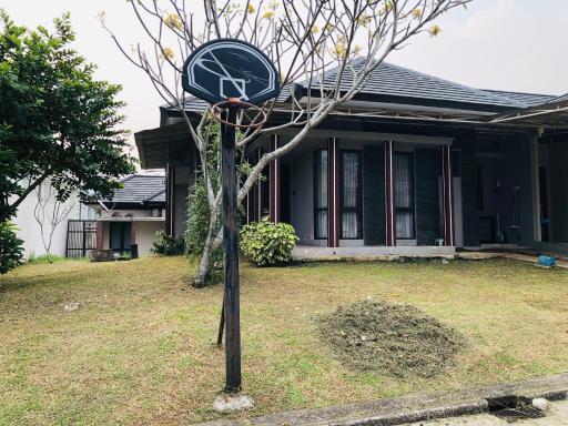 Womy Homy 2 - Housity