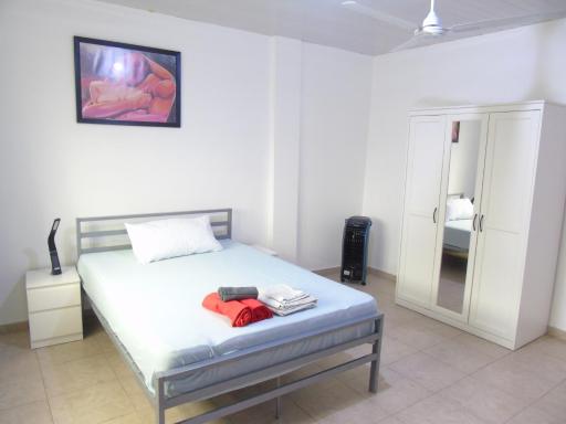 Exquisite 2-Bedroom Apartment, 3A - Housity