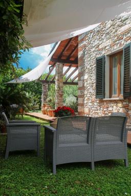 Pietra E Glicine B&B - Housity