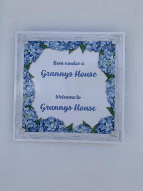 Grannys House - Housity