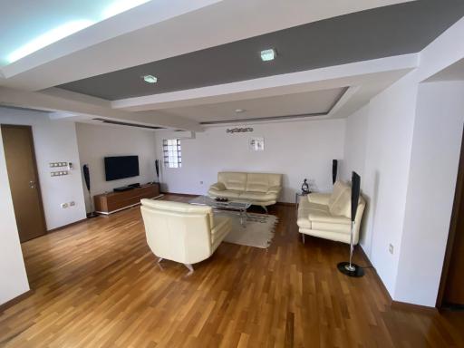 Apartments NOVEL town square - Housity