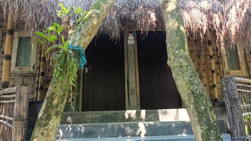 MAHESWAR LAND - Housity